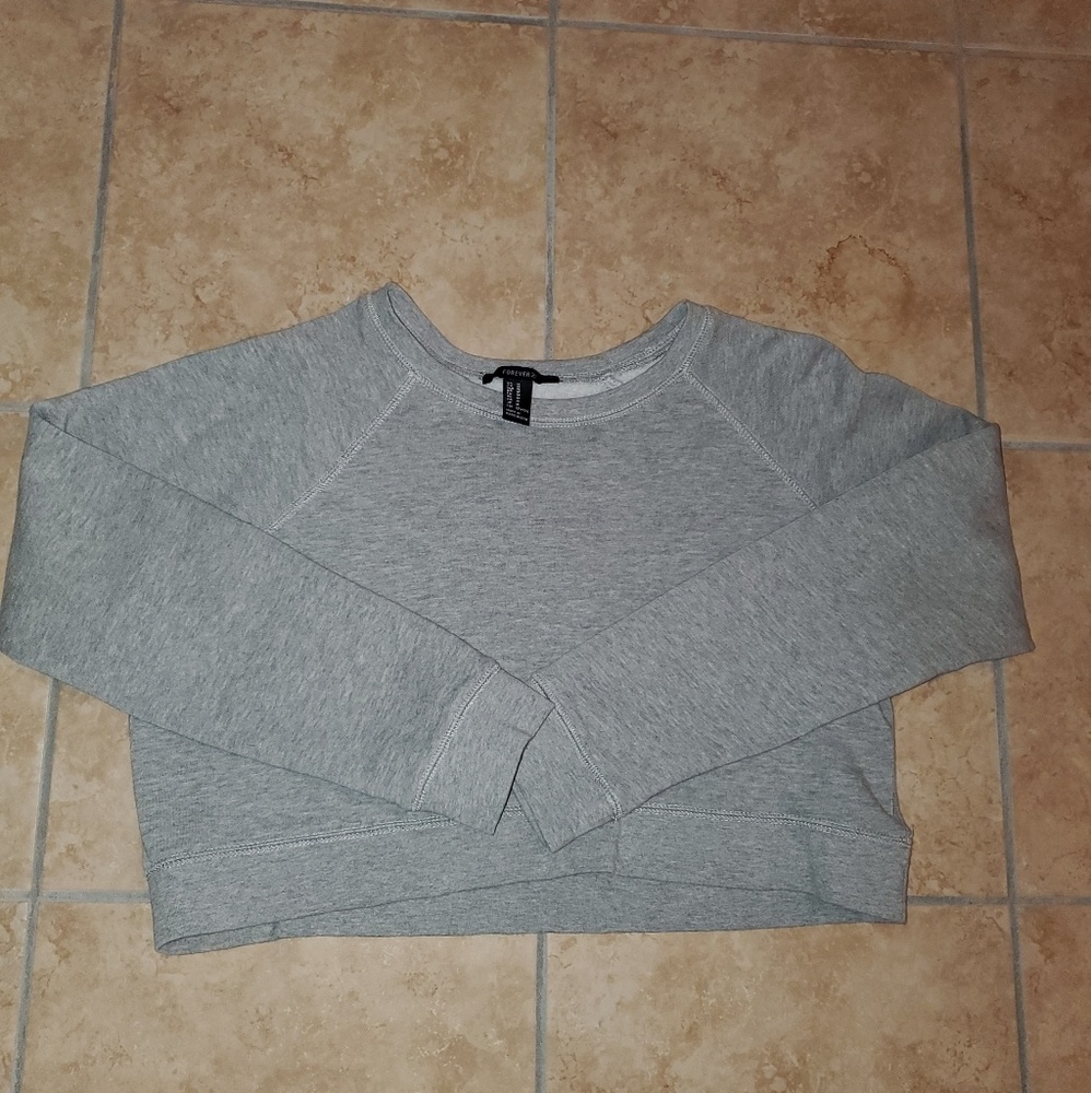 Grey crop sweat shirt